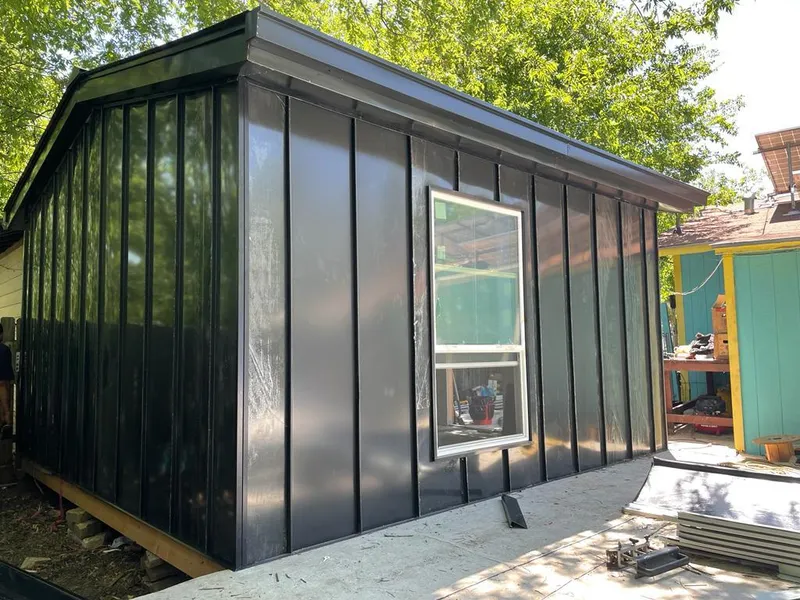 Black standing seam metal wall panels for Metal Roof Installation in Middle